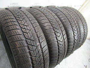 235 65 17 Pirelli NUOVE 235 65 R17 4 Gomme
