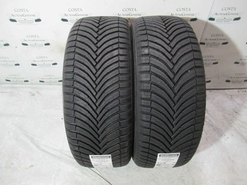235 45 20 Bridgestone NUOVE 4stagioni 2 Gomme
