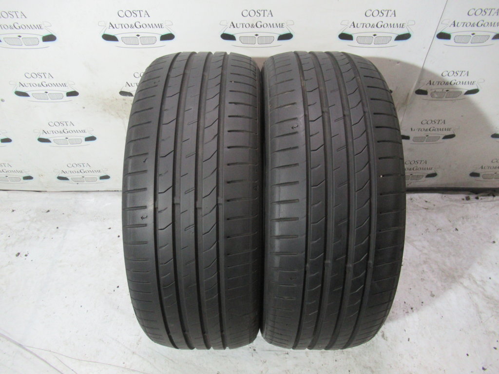 215 50 17 Nexen 85% 215 50 R17 2 Gomme