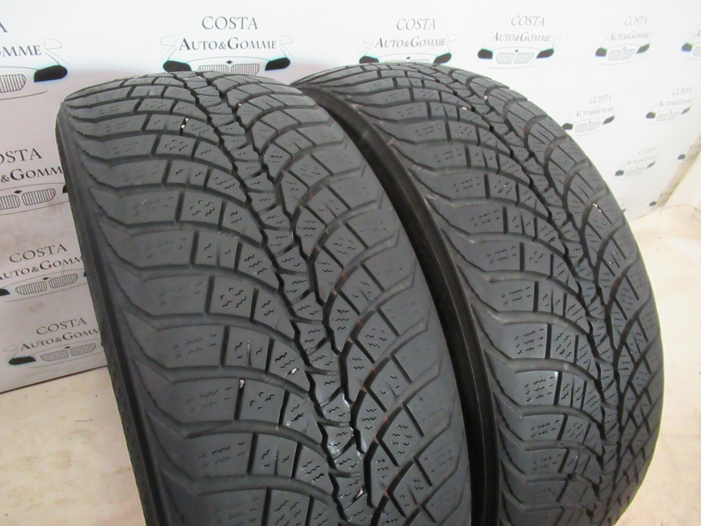 215 55 17 Kumho 85% MS 215 55 R17 2 Gomme