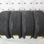 215 50 18 Pirelli NUOVE 215 50 R18 4 Gomme
