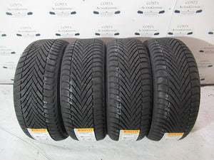 215 50 18 Pirelli NUOVE 215 50 R18 4 Gomme