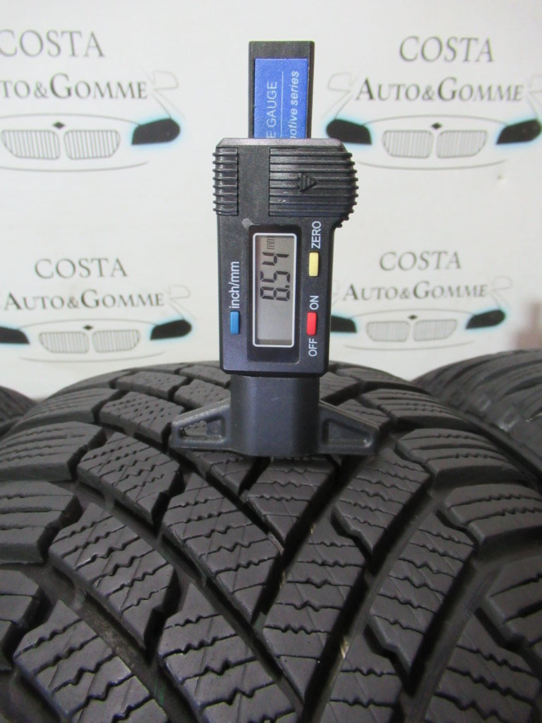 205 55 16 Continental 99% MS 205 55 R16 4 Gomme