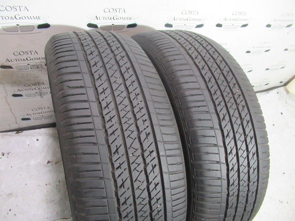 235 55 18 Bridgestone 85% 4Stagioni 2 Gomme
