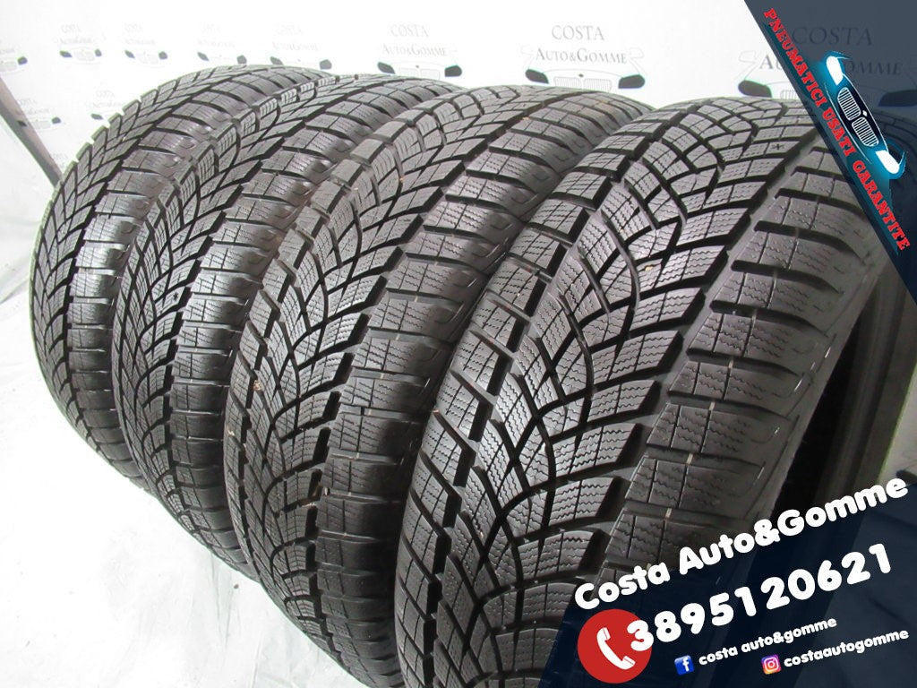 215 55 17 GoodYear MS 99% 215 55 R17 4 Gomme